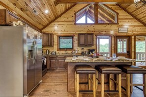 Microwave, dishwasher, coffee/tea maker, toaster