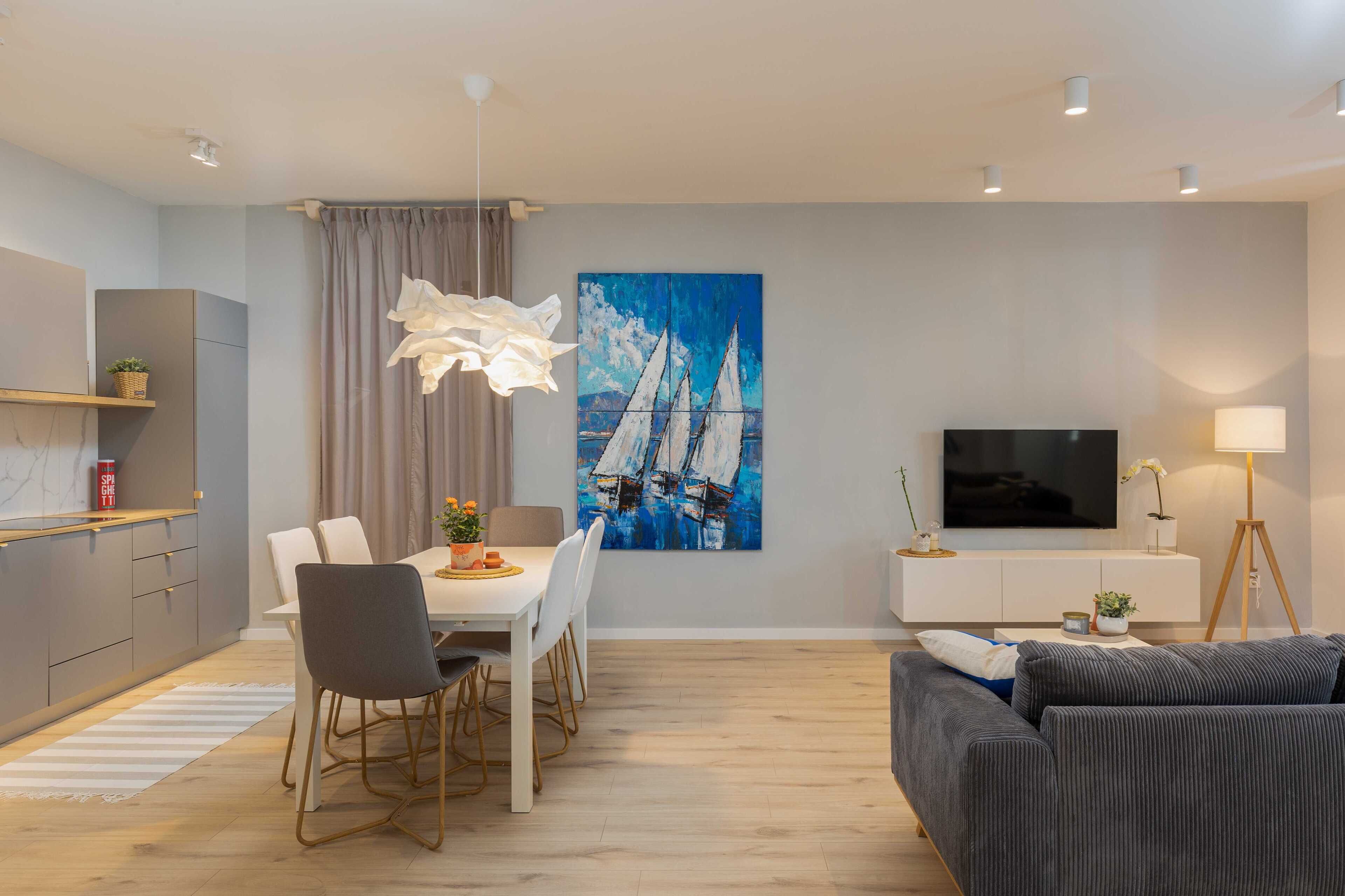 Departamento (Three Bedroom Apartment with Terrace ) | Sala de estar | Televisión de pantalla plana de 32 pulgadas con canales por cable 