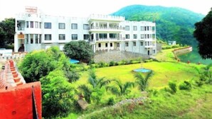 住宿正面