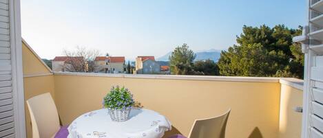 Apartment (Two Bedroom Apartment with Balcony an) | Balkon