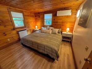 3 bedrooms, iron/ironing board, travel crib, WiFi