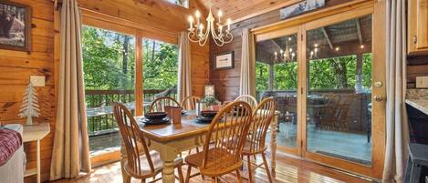 تناول الطعام