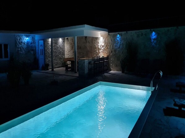 Ferienhaus (Three Bedroom Holiday Home with Swimm) | Außenpool