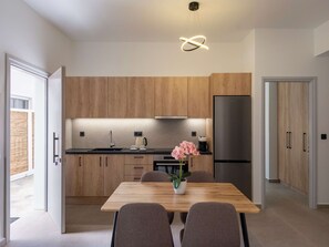Hus | Eget kök | Kylskåp, ugn, spishäll och espressobryggare