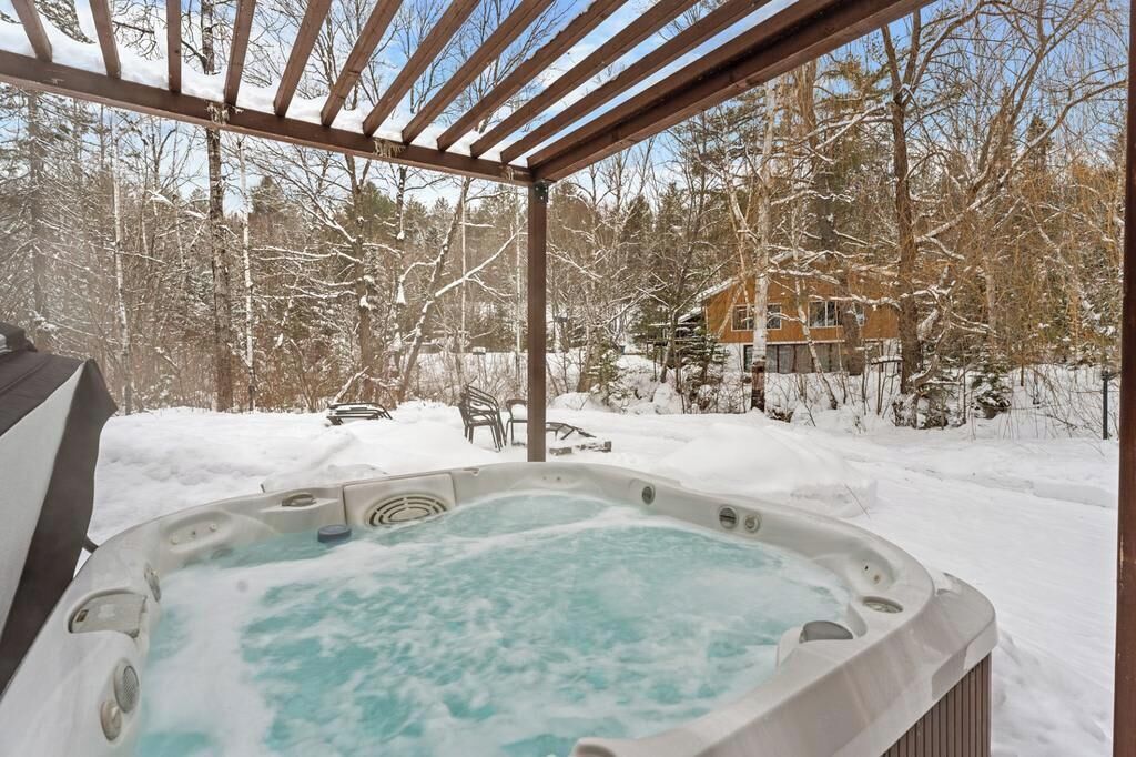 Baignoire à remous extérieure