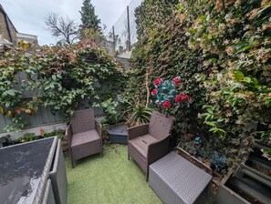 Property grounds - 4 Bed House London Hammersmith Fulham Short Let (London)