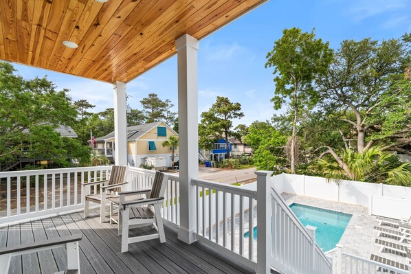 Property grounds - Surfside Beach Home w/ Private Pool & Walk to Shore (Surfside Beach)