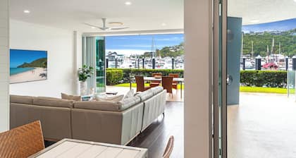 Pavillions 6, Pavilions 6 on Hamilton Island