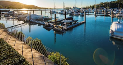 Pavillions 6, Pavilions 6 on Hamilton Island
