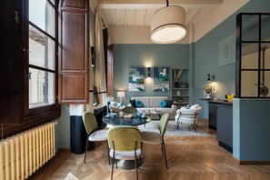 Luxury Apartment | Living area - Vigna Nuova by Mmega (Florence)