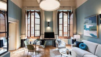 Luxury Apartment | Living area