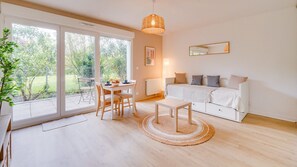 Interior - Jardins de Flore - Appartement Central (Mérignac)