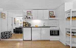 Fridge, stovetop - Gorgeous apartment in Brovst with WiFi (Brovst)