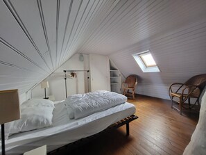 2 bedrooms, free WiFi
