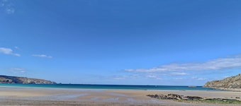 669-Villa on Baie des Trépassés, superb sea view