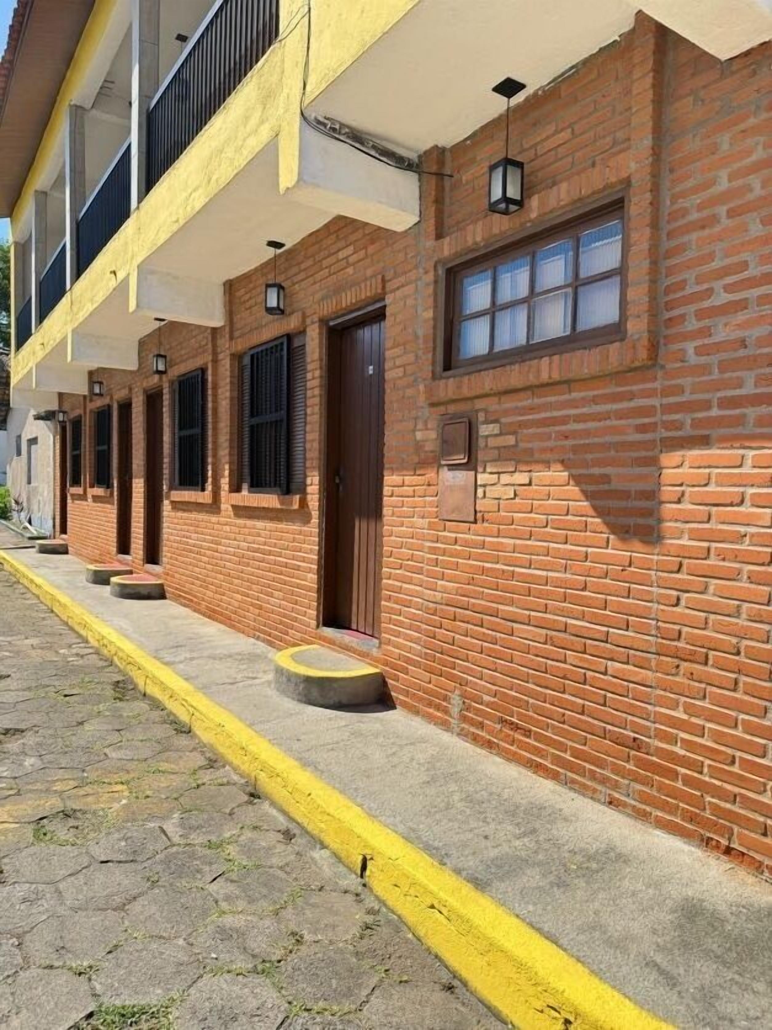 Family Suite, Private Bathroom | 1 bedroom, minibar, free WiFi