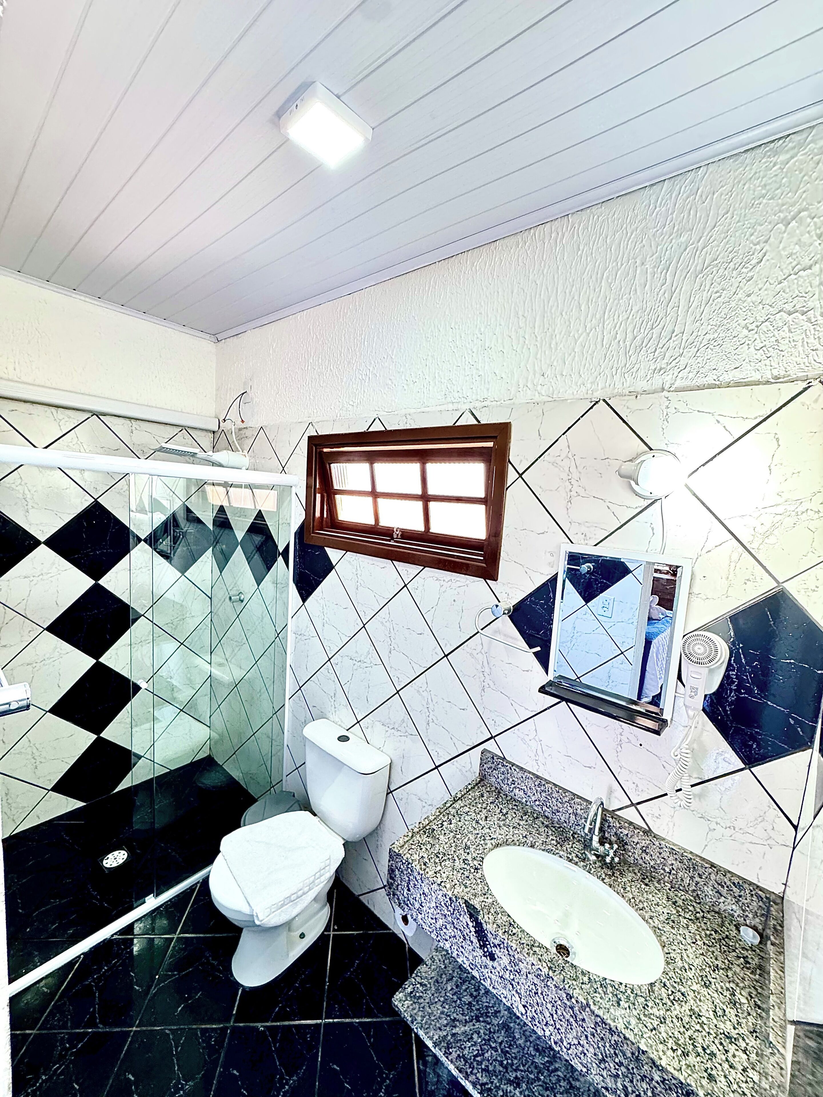 1 غرفة نوم وميني بار وواي فاي مجانًا