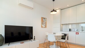 Unclassified image, 4 of 19, button - Arroios Concept Apartments by Homing (Lisbon)