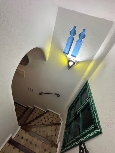 La Mansoura Maison en Format de Riad Dans la Médina de Chefchaouen Ville Bleu