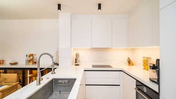 Apartment (Three Bedroom Apartment with Balcony) | Private kitchen | Fridge