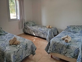 Caja de seguridad en la habitación y decoración personalizada