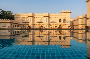 Pool - Kesarbagh Palace (Chittorgarh)