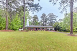 Cottage (3 Bedrooms) | Interior - Palmetto Cottage w/ Fire Pit, Game Table + More! (Palmetto)