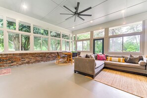 Cottage (3 Bedrooms) | Interior - Palmetto Cottage w/ Fire Pit, Game Table + More! (Palmetto)