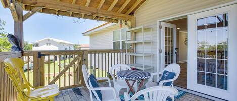House (4 Bedrooms) | Front of property