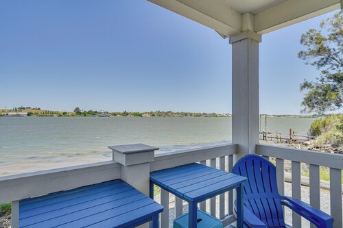 Riverfront Isleton Cottage < 1 Mi to Rio Vista!