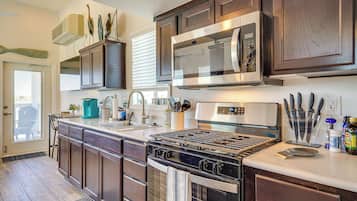 Cottage (1 Bedroom) | Intérieur