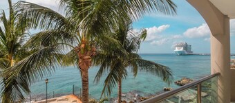 Majestic Beachfront Ocean View! El Cantil 2CN