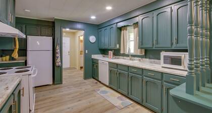 Dog-friendly Lexington Retreat: Step-free Access!