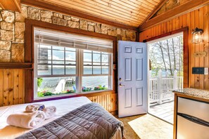 Cottage (3 Bedrooms) | Interior