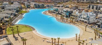 Paddle Away: Desert Color Lagoon + Beaches