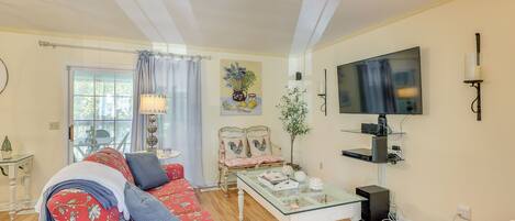 Apartment (3 Bedrooms) | Front of property