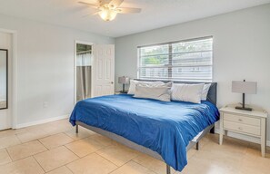 Interior - 13 Mi to Hudson Beach: Family Escape w/ Lanai (Spring Hill)