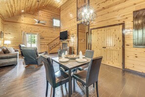 House (2 Bedrooms) | Interior - Cabin w/ Hot Tub & Deck: 5 Mi to Broken Bow Lake (Broken Bow)