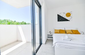 3 Schlafzimmer, Bügeleisen/Bügelbrett, WLAN, Bettwäsche