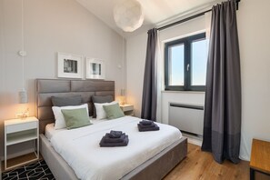 3 dormitorios, tabla de planchar con plancha, wifi y ropa de cama