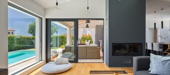 Villa Laurentii - beautiful modern villa with private pool