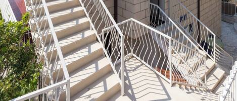 Apartment (Two-Bedroom Apartment with Balcony an) | Exterior