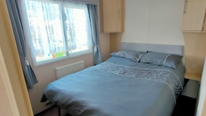 木屋 | 2 多间卧室、熨斗/熨衣板、免费 WiFi、床单
