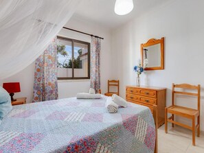 3 chambres, fer et planche à repasser, Wi-Fi