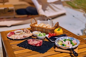 Food and drink - HAKIMASUE Outdoor Village (Asakura)