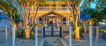 Historic Downtown Marble Falls- 3 Suite Travis/LBJ/MrblFlls