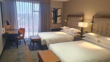 Caja de seguridad en la habitación y decoración personalizada