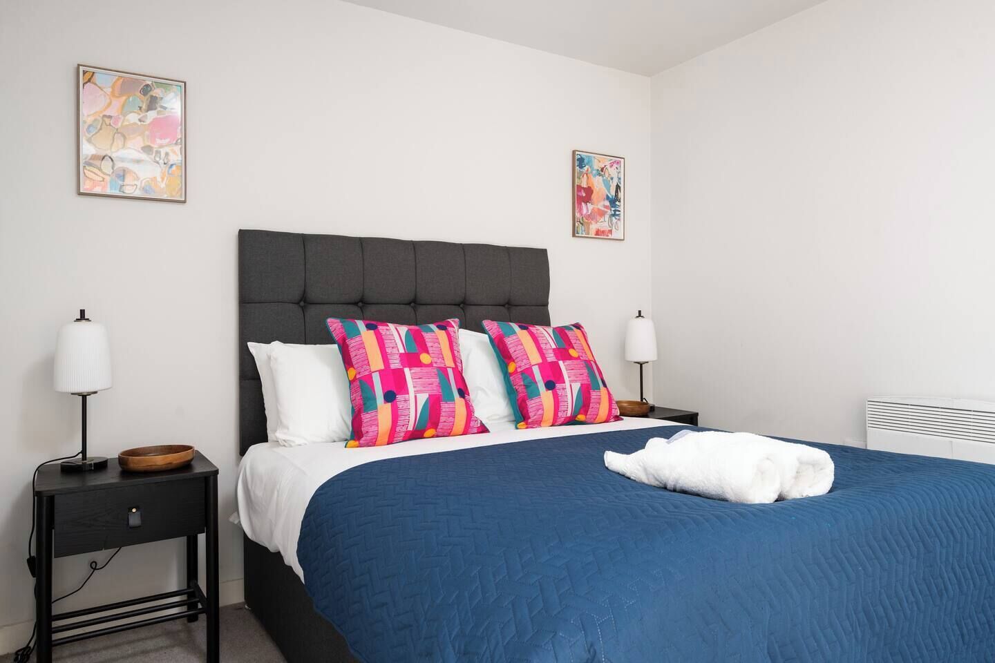 1 Schlafzimmer, Bügeleisen/Bügelbrett, Bettwäsche