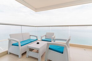 Apartment | Terrace/patio - U-GO Palmetto Beach - Lujo Frente al Mar (Cartagena)