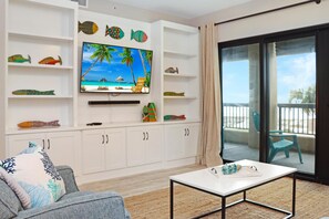 Condo, 2 camas Queen size (Club at Mexico Beach 1L Mermaid's Ret) | Área de sala de estar